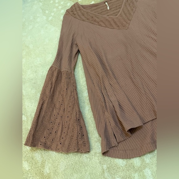 Free people ribbed lace crochet long sleeve top women’s size medium - Picture 3 of 8